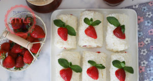 Puding Sarma with Strawberry