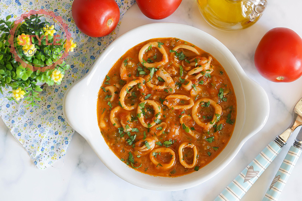 Calamari With Tomato Sauce Recipe | Turkish Style Cooking